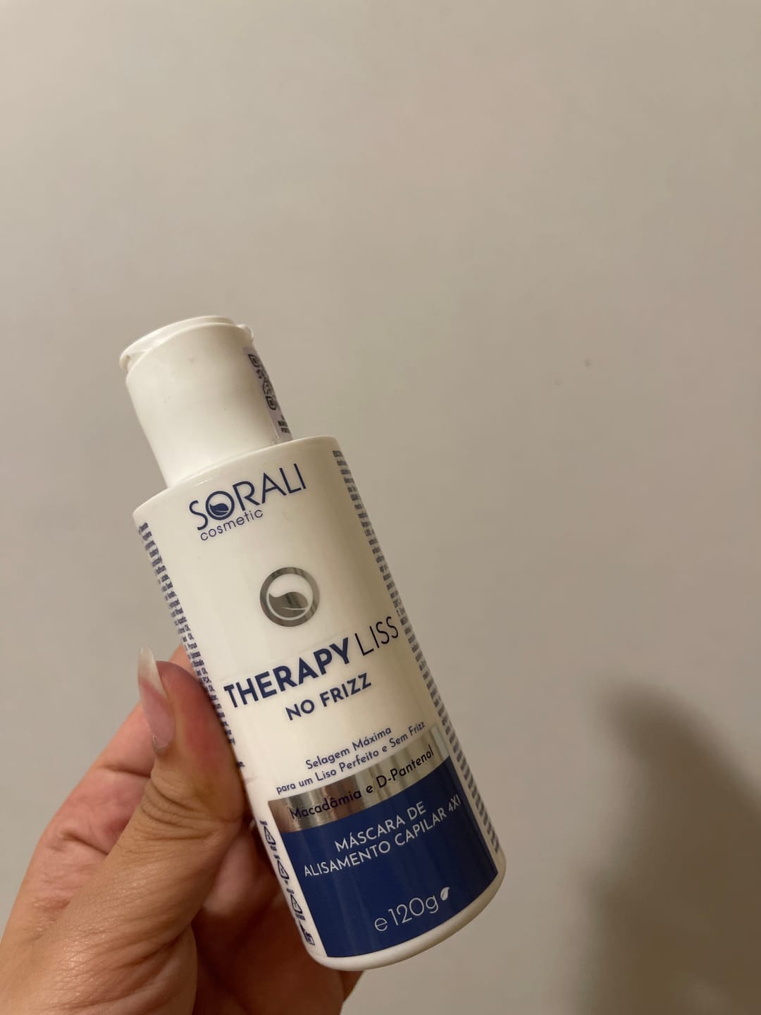 Customer photo review of Therapy Liss No Frizz Progressive Brush Hair Straightening Reducer 120g Sorali