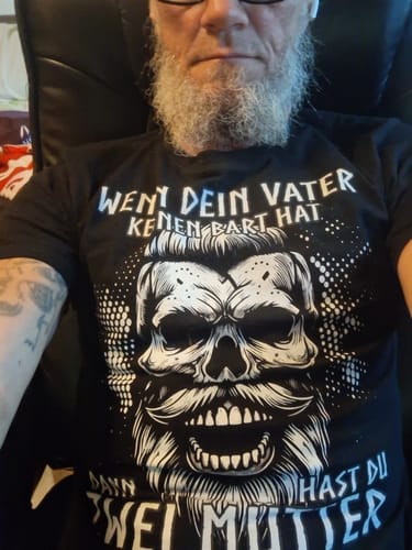 Customer photo review of WENN DEIN VATER - Herren Premium Shirt