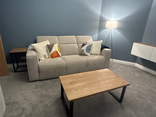 Customer photo review of Solid oak Coffee Table - Industrial style