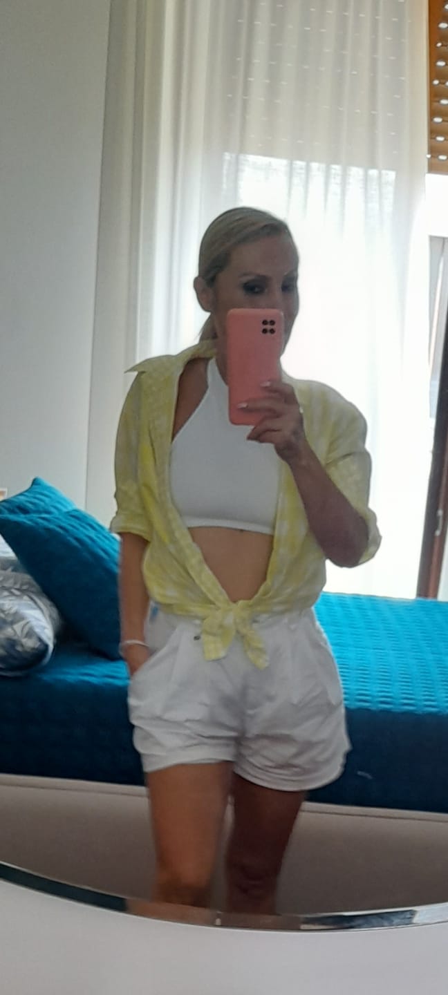 Customer photo review of Top Olimpia Bianco