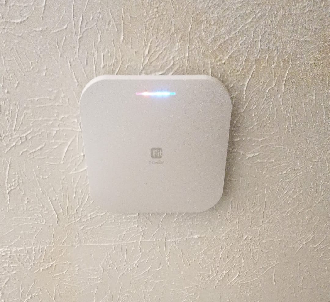 Customer photo review of EWS276-FIT: EnGenius Fit 4×4 Indoor Wireless Wi-Fi 6 Access Point