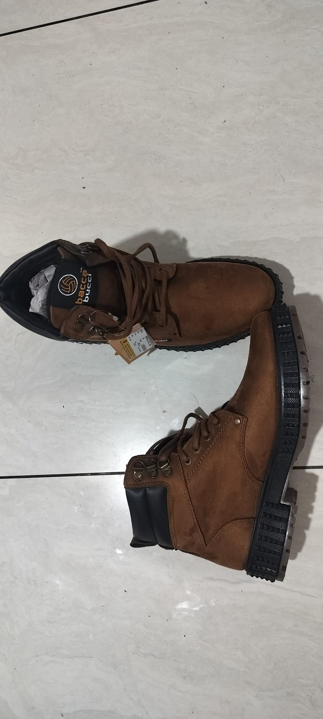 Customer photo review of Bacca Bucci Scott