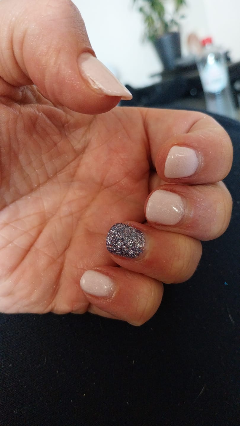 Customer photo review of Euro Style Dipping Powder