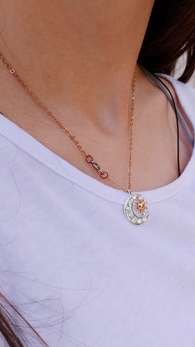 Customer photo review of Pendentif De Luna Dans Soy Luna