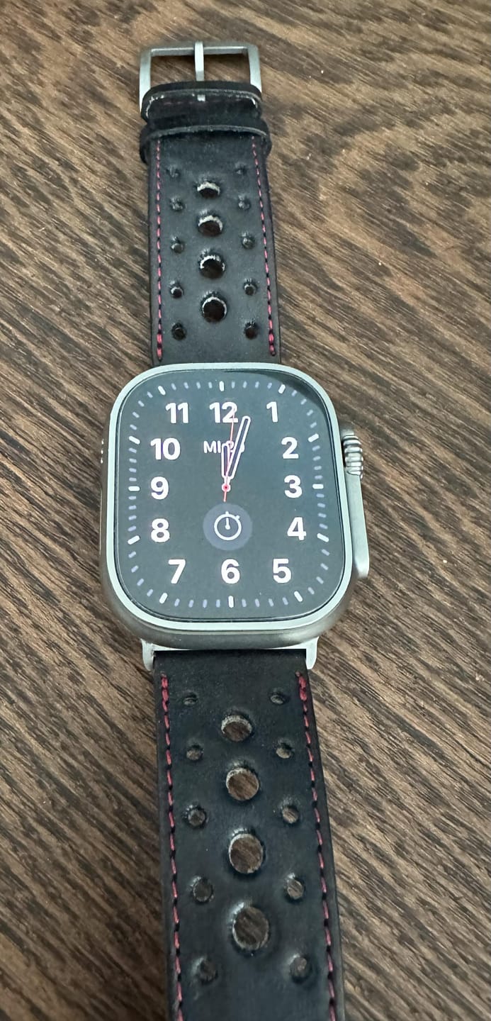 Customer photo review of Monaco · Vintage · Black/Red