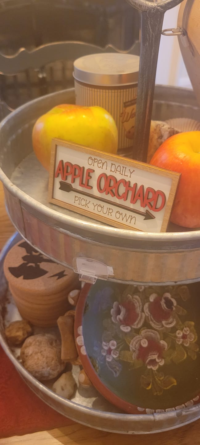 Customer photo review of Apple Themed Tiered Tray Decor Bundle