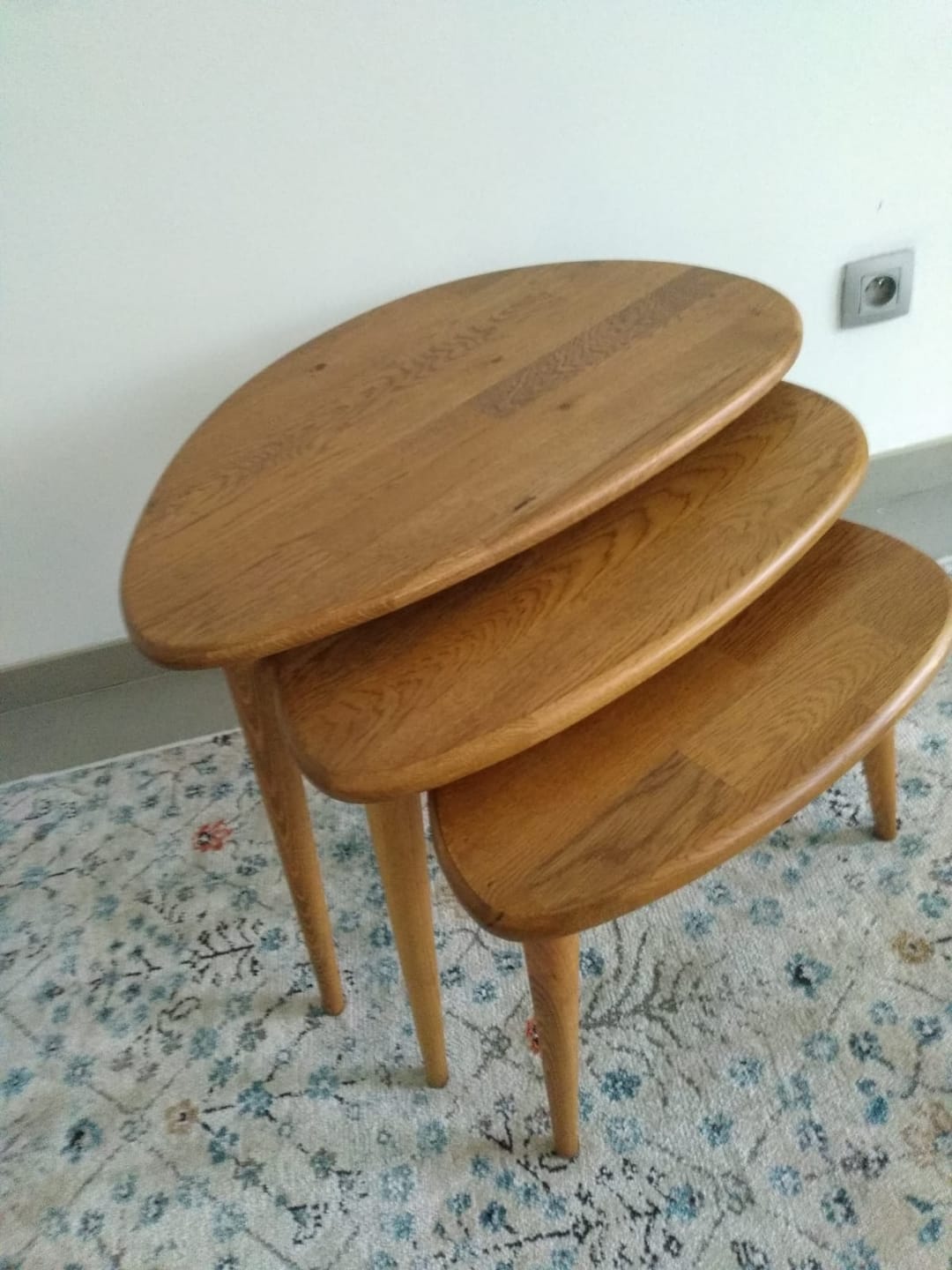 Customer photo review of Nesting Table Set of 3 - Ercol Style Rustic Nesting Table - Naturel Oak