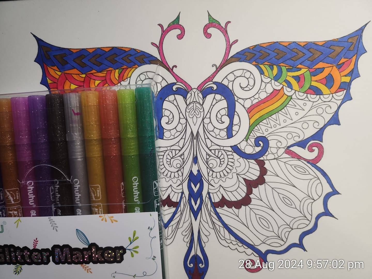 Customer photo review of Ohuhu Glitter Metallic Marker Pens (Australia Domestic Shipping)