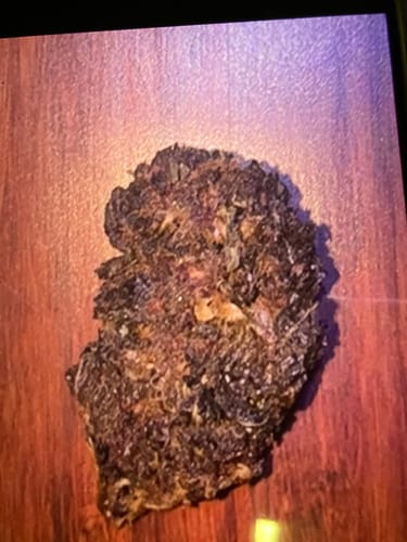 Customer photo review of AVENTUS8 Flower Delta 8 THC Bubba Kush 18g
