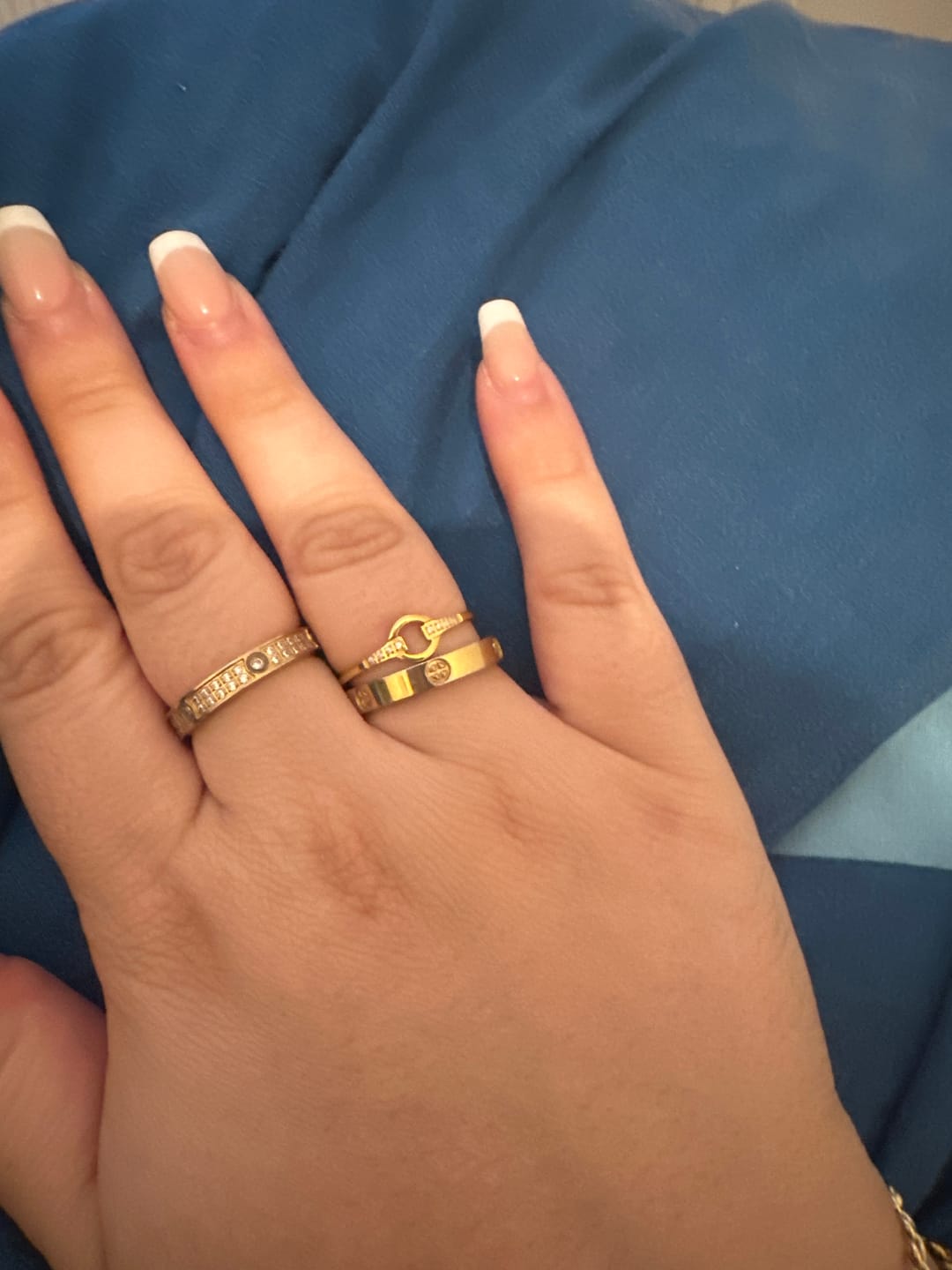 Customer photo review of Circle Ring | 18K vergoldet