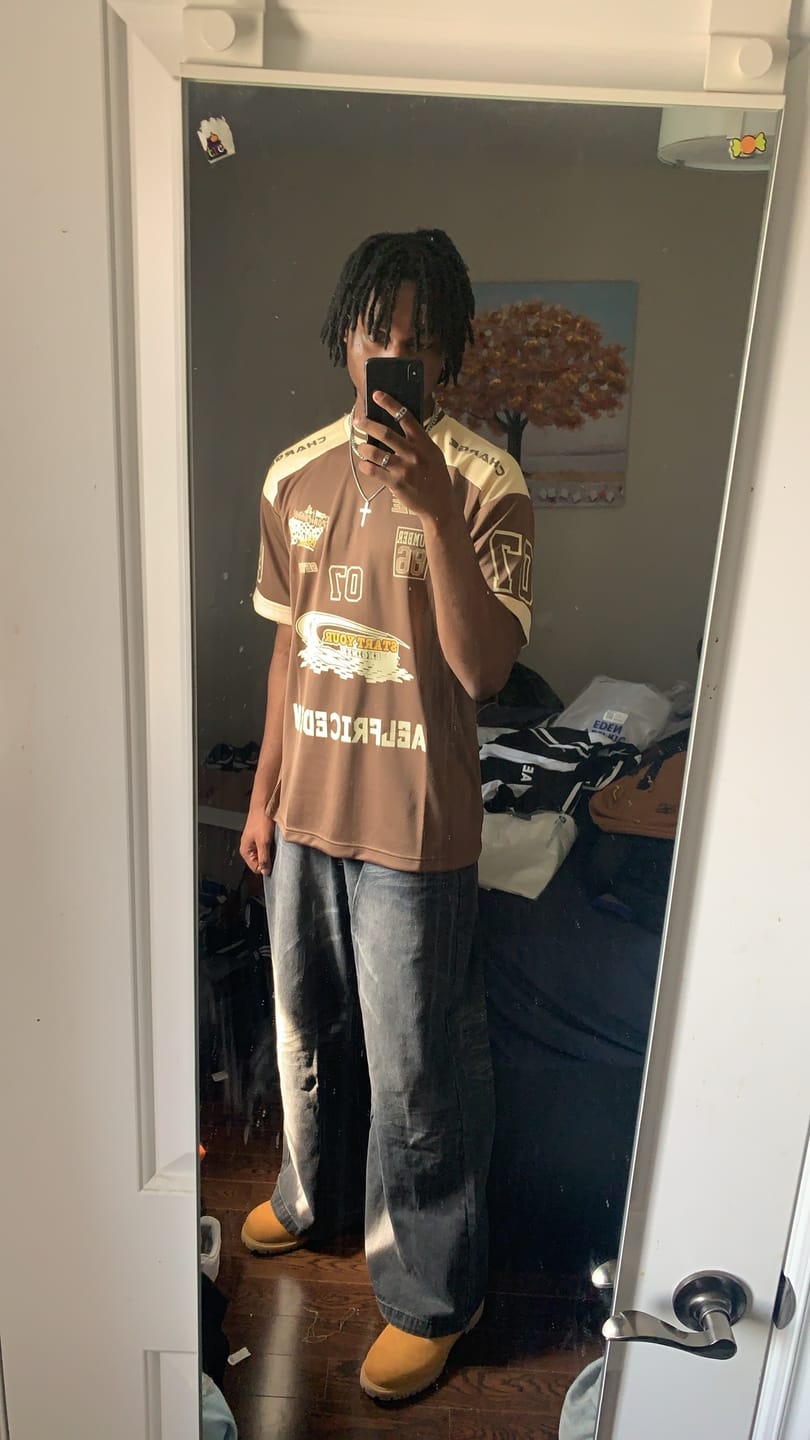 Customer photo review of Aelfric Eden Baggy  Folds Jeans