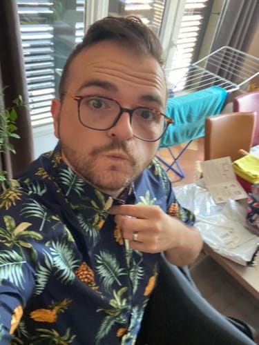 Customer photo review of Chemise hawaïenne à manches courtes en coton imprimé ananas pour homme