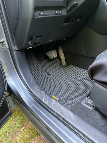 Customer photo review of Dywaniki samochodowe na zamówienie - Przód