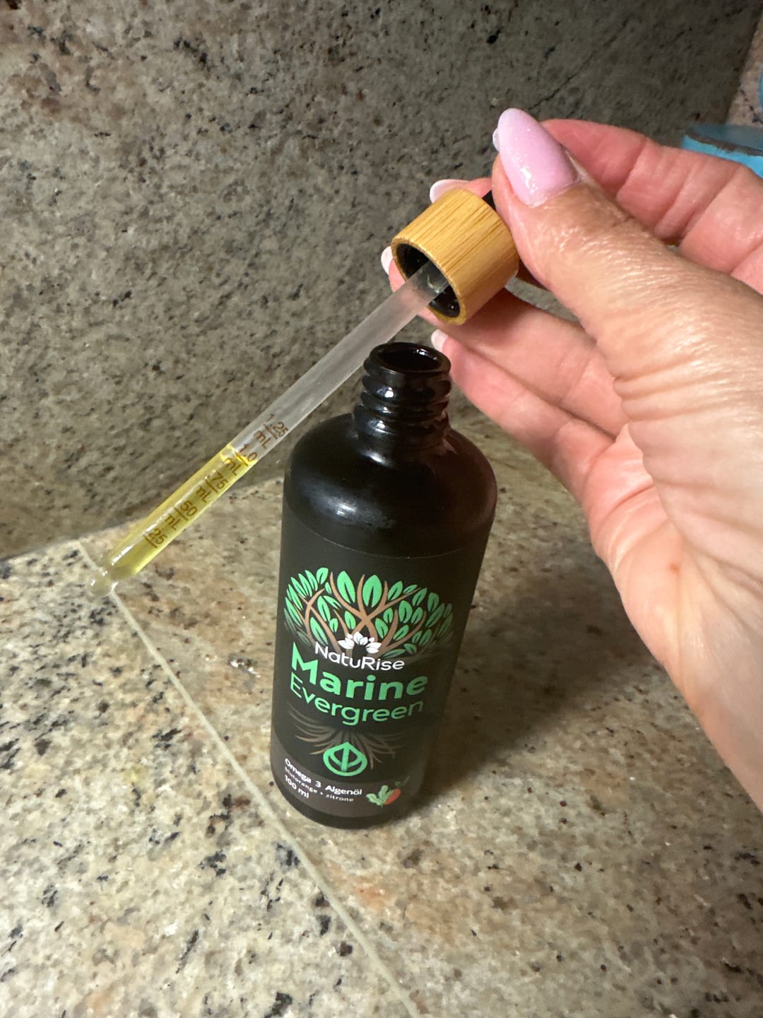 Customer photo review of Omega-3 Algenöl (100ml)