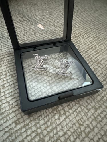 Customer photo review of LV LOGO DIAMOND STUD EARRINGS