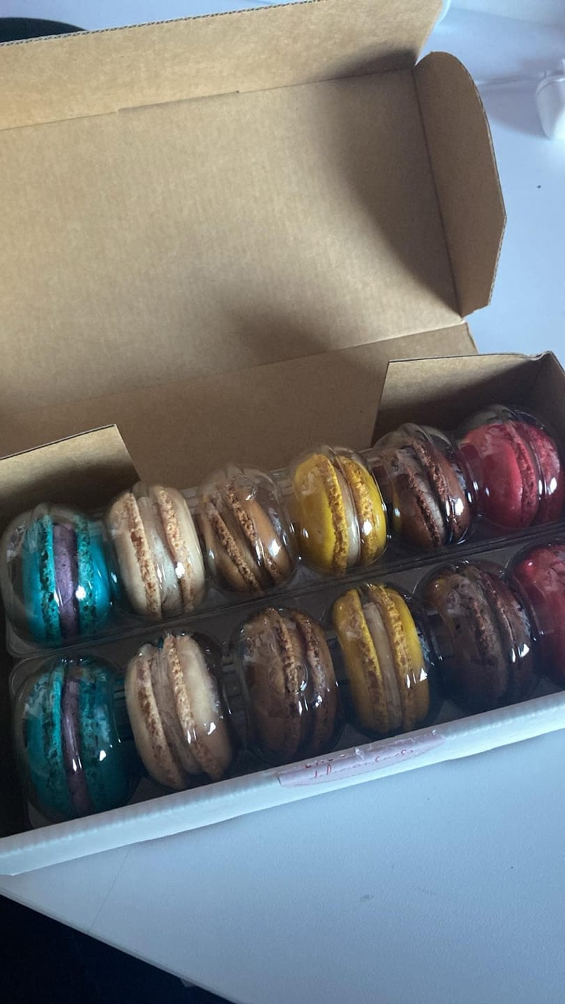 Customer photo review of Mixed Box - Original (12 or 24)