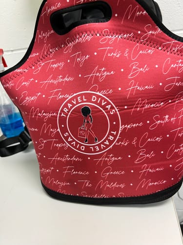 Customer photo review of Cities Neoprene Lunch Bag