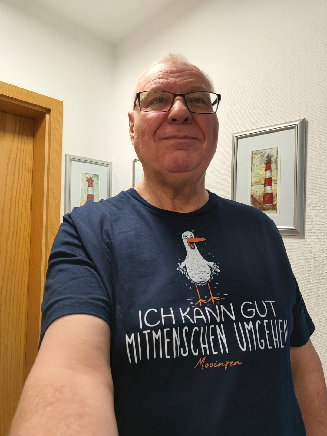 Customer photo review of Ich kann gut Mitmenschen umgehen  · Herren Premium Bio T-Shirt