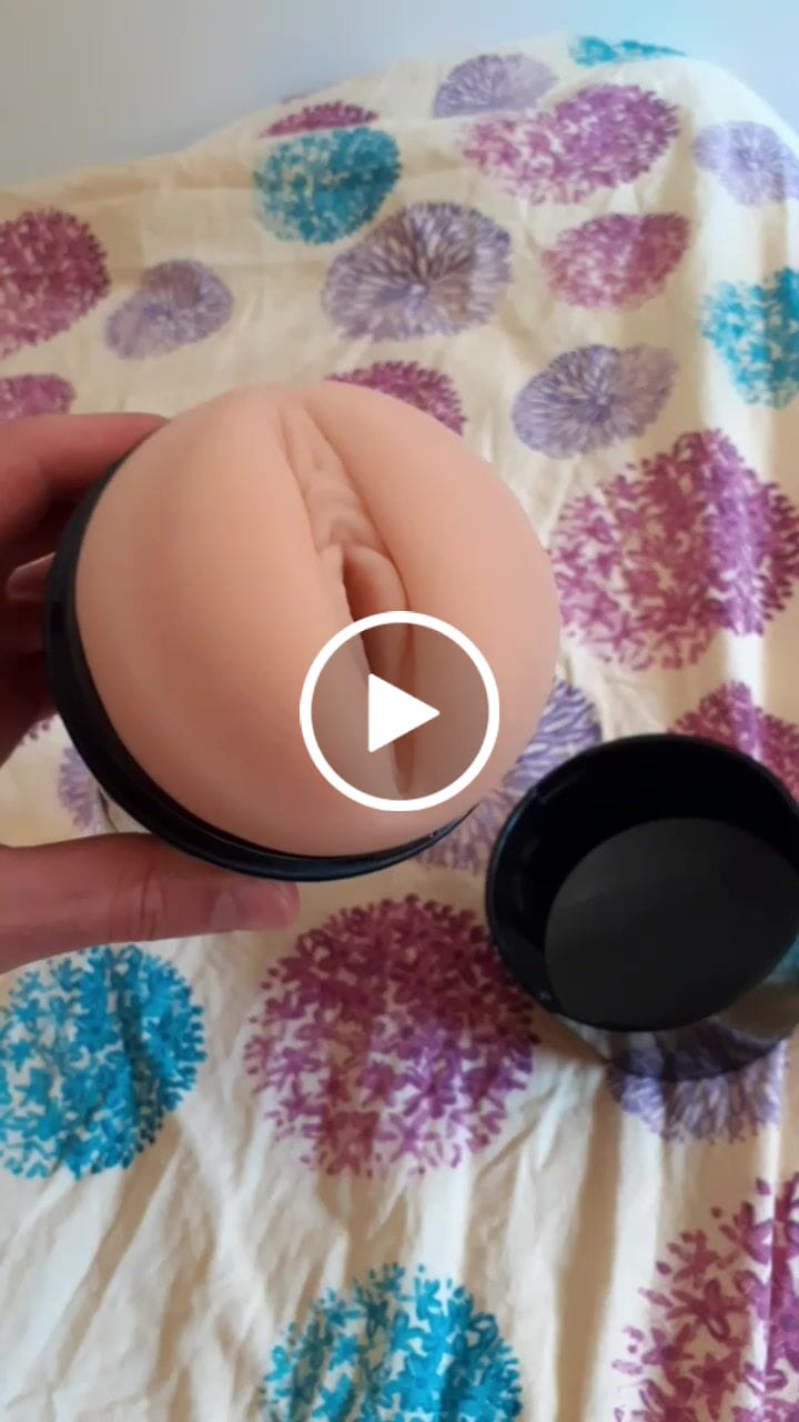 Customer video review of Fleshlight Case: Black