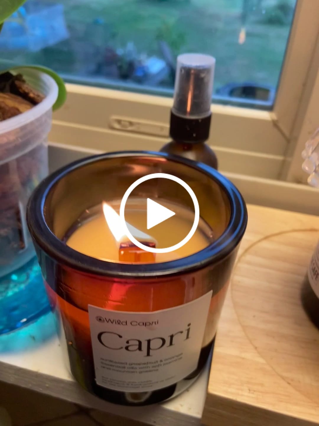 Customer video review of Capri Candle