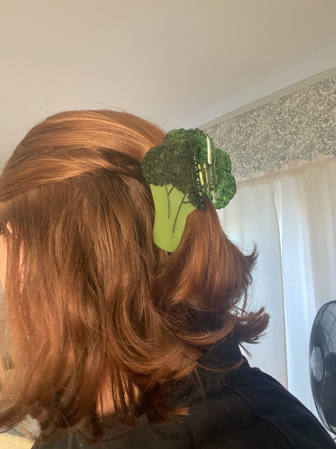 Customer photo review of Large Broccoli Hair Claw Clip