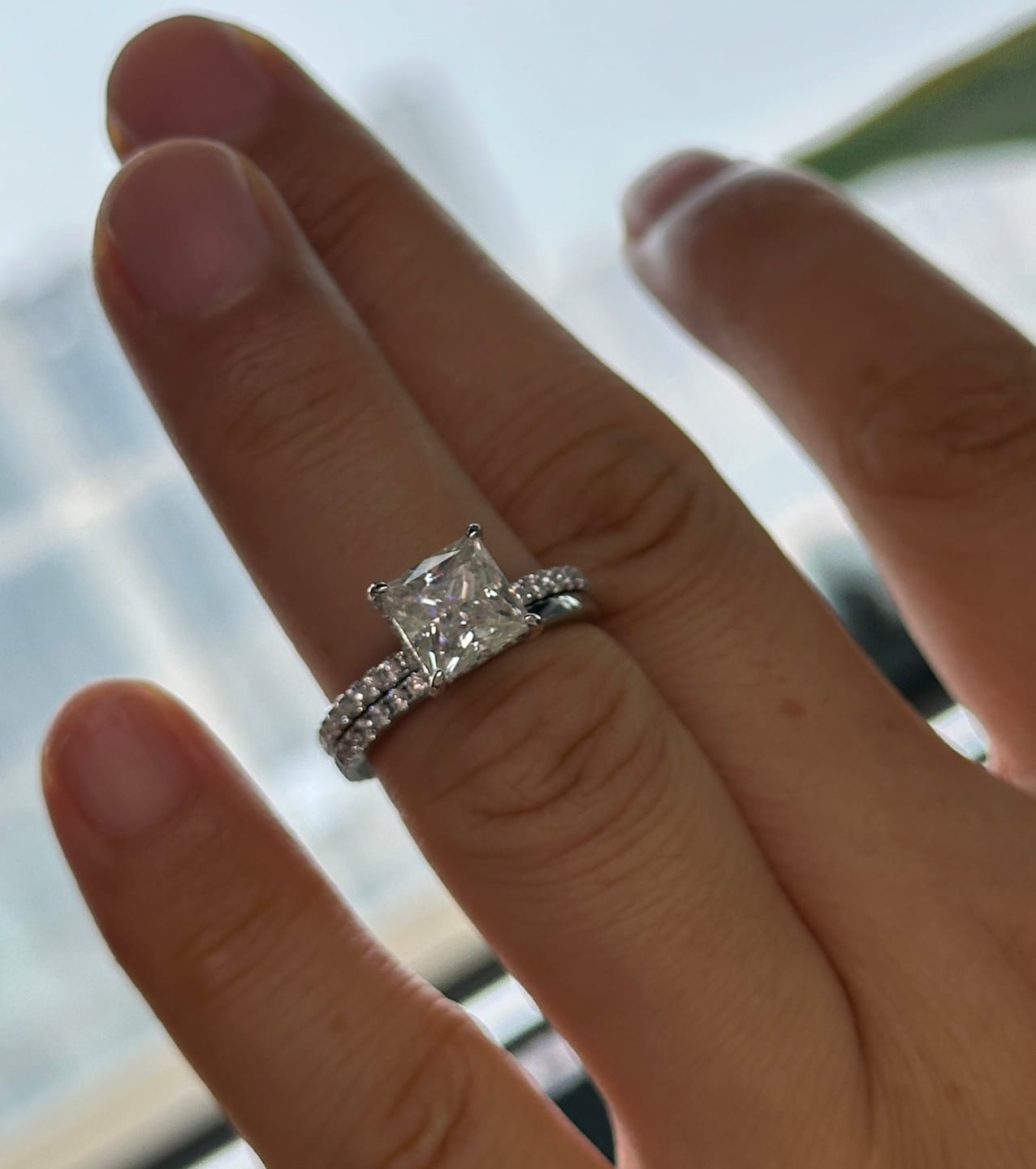 Customer photo review of S925 Moissanite 2.0 Carat Square Princess Cut Wedding Ring Set For Daily Occassions