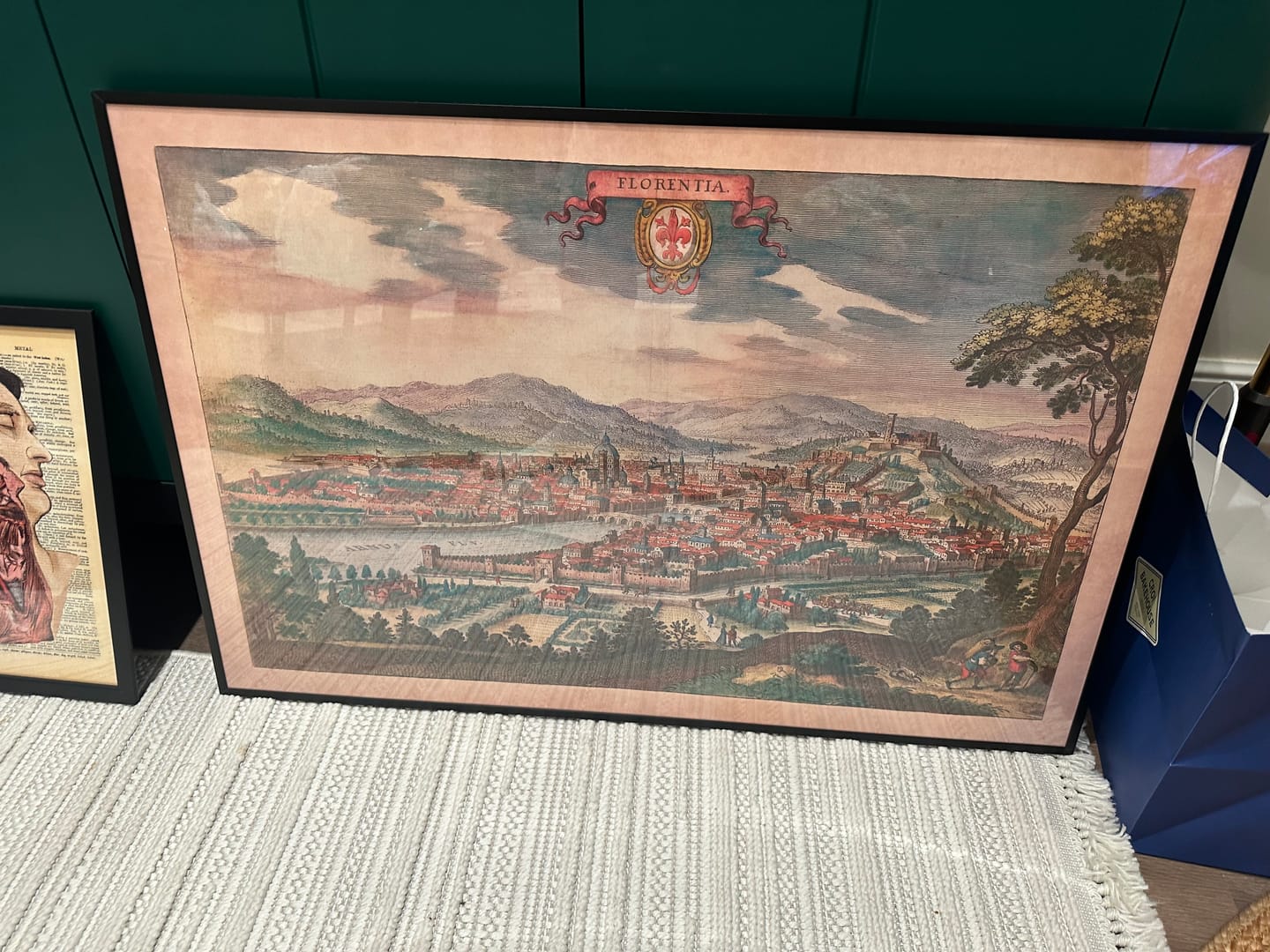 Customer photo review of Old Birdseye Map of Florence, Italy, 1640 by Matthaus Merian - Firenze, Duomo, Arno River, Ponte Vecchio, Uffizi