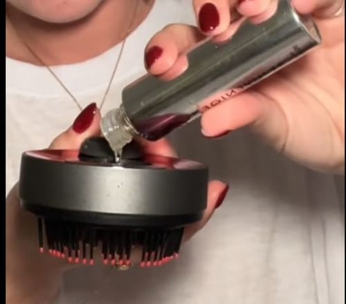 Customer photo review of Glowera™ 3 in 1 Red Light Scalp Massager