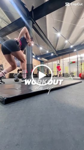 Customer video review of Shorts PANDA Signature Stripe Black