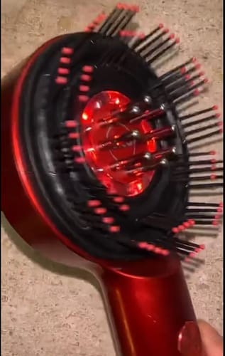 Customer photo review of Glowera™ 3 in 1 Red Light Scalp Massager