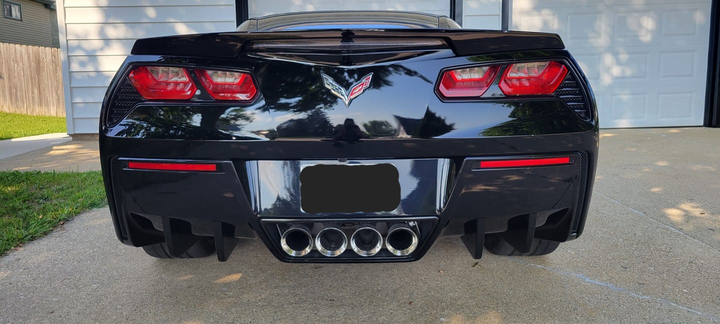 Customer photo review of Corvette C7 Rear Bumper Diffuser Fins