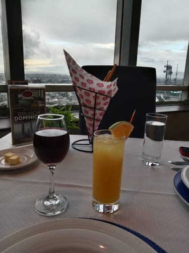 Customer photo review of Menú Golden