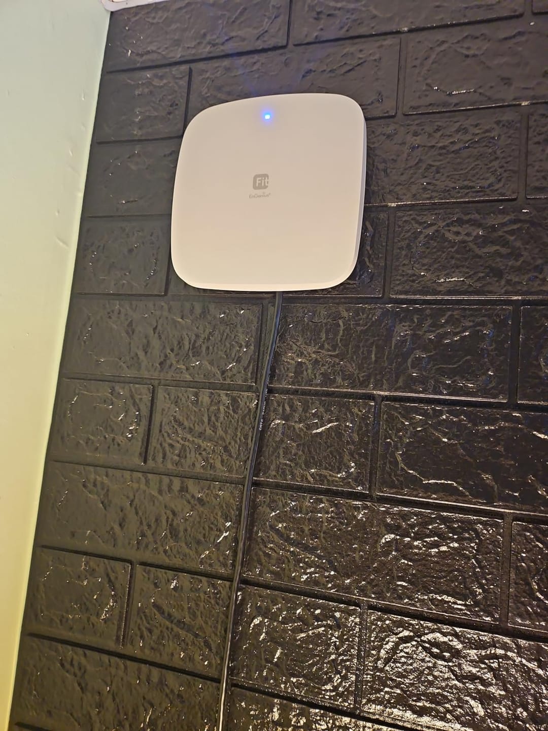 Customer photo review of EWS356-FIT: EnGenius Fit 2×2 Indoor Wireless Wi-Fi 6 Access Point with Adapter ($10 Value)