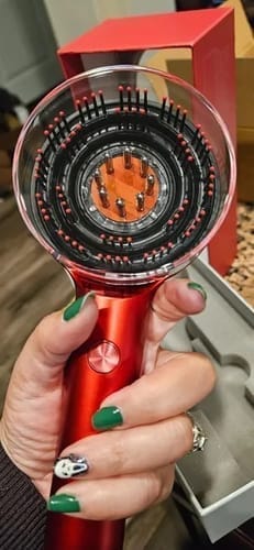 Customer photo review of Glowera™ 3 in 1 Red Light Scalp Massager