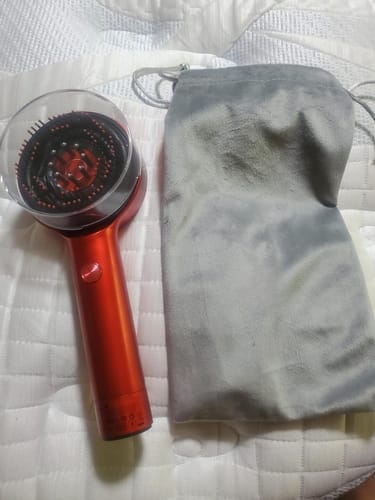 Customer photo review of Glowera™ 3 in 1 Red Light Scalp Massager