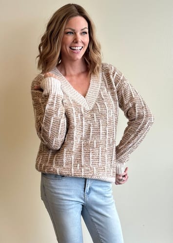 Customer photo review of WOMEN'S LONG SLEEVE V-NECK MULTI PULLOVER SWEATER