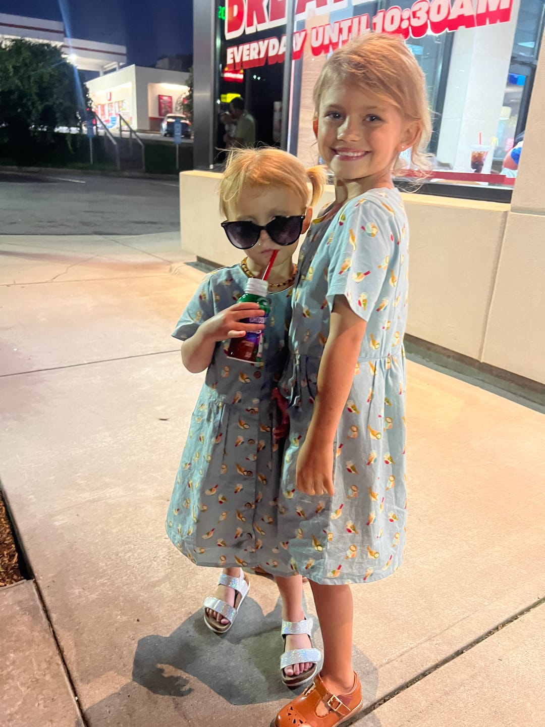 Customer photo review of Rainbow Birds Button Through Short Sleeve Dress