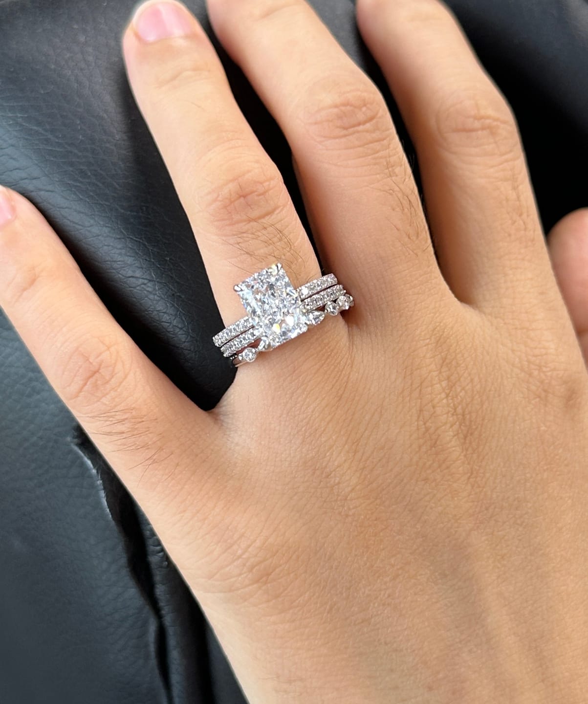 Customer photo review of S925 3.5Ct Radiant Cut 3PC Wedding Ring Set Stackable Rings For Everyday Wear