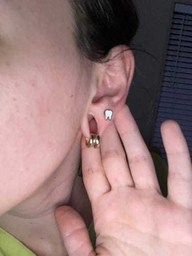 Customer photo review of Tooth & Toothbrush