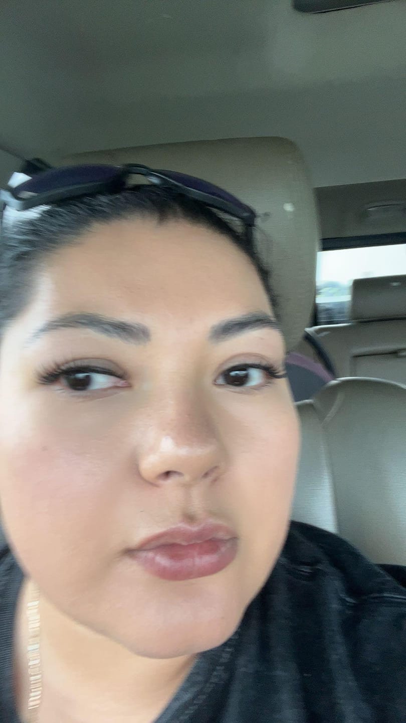 Customer photo review of LuxeBold Lash Single Length