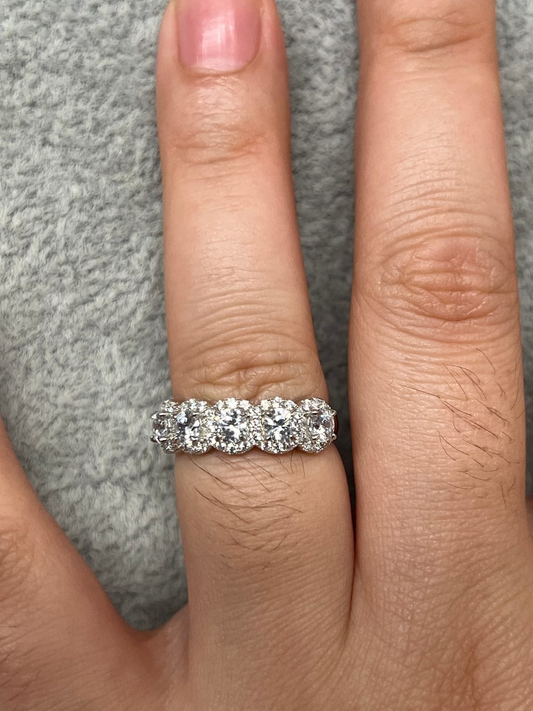 Customer photo review of S925 Round Cut 1.5 Ct Fashion Halo Five Stone Anniversary Ring In Sterling Silver