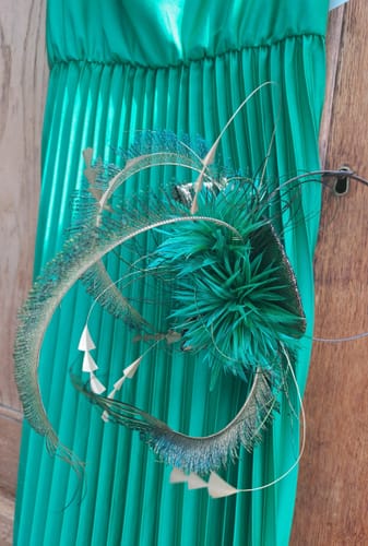 Customer photo review of Full Biot Fringe 14cm Feather Length FR013