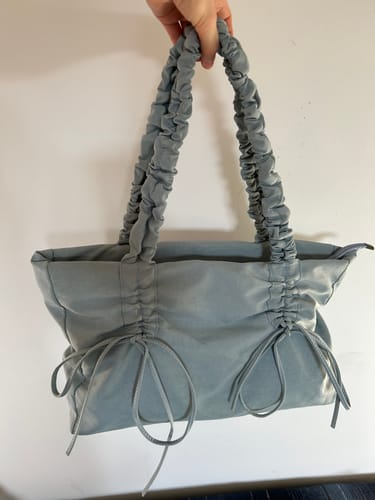 Customer photo review of Olives Ribbon Shoulder Bag