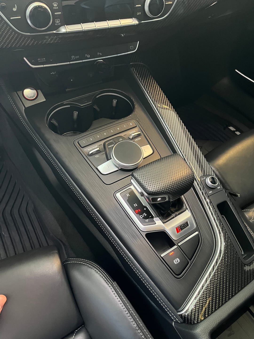 Customer photo review of EZT Audi B9/B9.5 A4/A5/S4/S5/RS5 Interior Center Console Trim