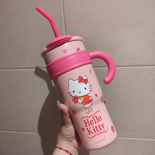 Customer photo review of Bubble Sanrio Drinking Bottles