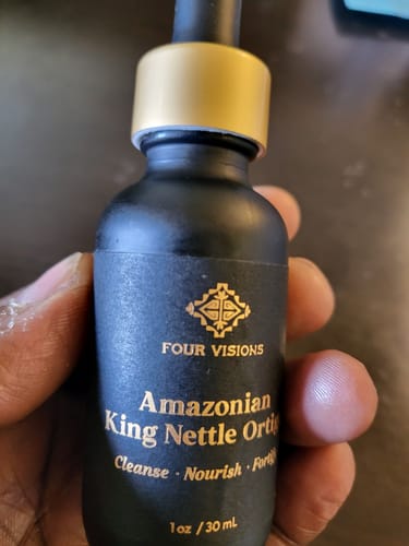 Customer photo review of Amazonian King Nettle Ortiga Tincture