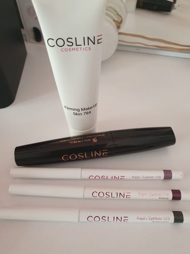 Customer photo review of 129 - Kajal / Eyeliner Aubergine