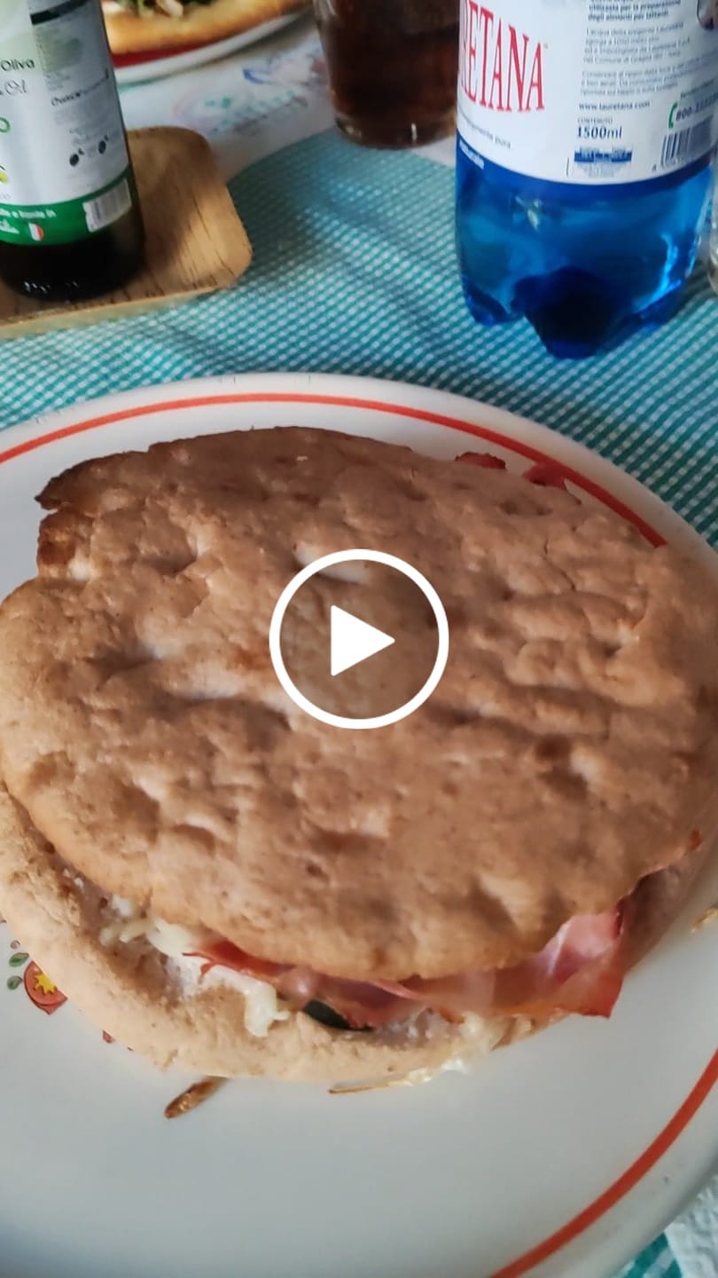 Customer video review of Padellino SENZA GLUTINE E LATTOSIO