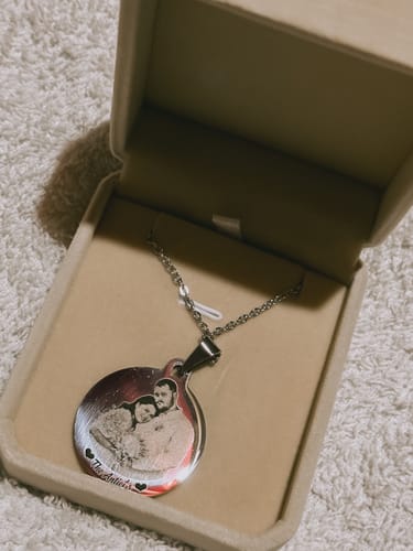 Customer photo review of Printave™ Personalized Round Necklace