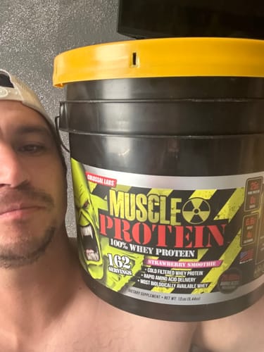 Efrain S. review of 12 lbs Bucket - Colossal Labs™ Muscle Protein image 1 out of 2